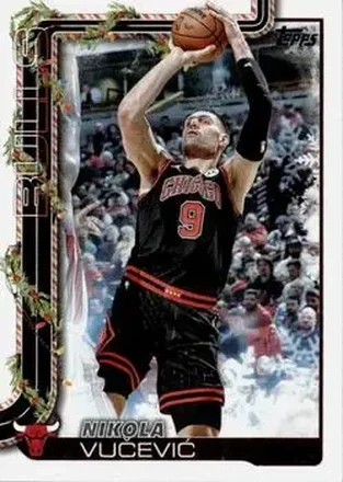 2025-26 Topps Holiday #H29 - Nikola Vučević - Chicago Bulls
