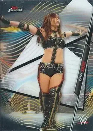 2020 Topps Finest WWE #18 - Kairi Sane