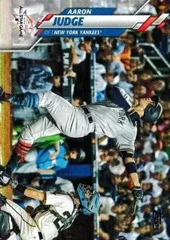 2020 Topps Update feature card