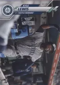2020 Topps Update feature card