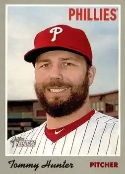 2019 Topps Heritage feature card