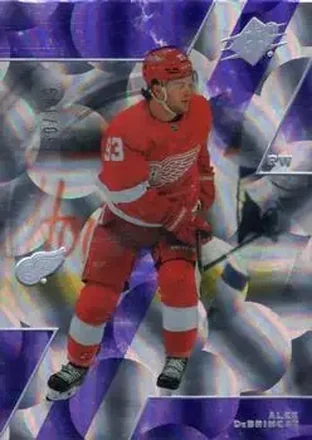 2023-24 SPx - Parallax Purple #4 - Alex DeBrincat - Detroit Red Wings