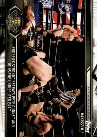 2019 Topps WWE NXT #15 - Roderick Strong