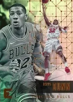 2017-18 Panini Essentials #8 - Kris Dunn - Chicago Bulls