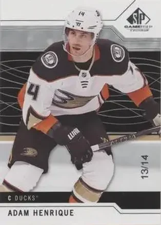 2018-19 SP Game Used #8 - Adam Henrique - Anaheim Ducks