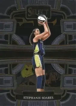 Front of Stephanie Soares