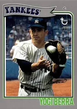 2023 Topps Brooklyn Collection - Platinum #8 - Larry "Yogi" Berra - New York Yankees