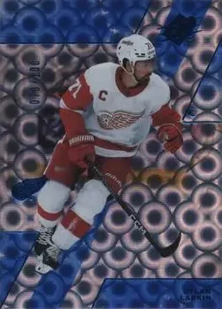 2023-24 SPx - Radiance #5 - Dylan Larkin - Detroit Red Wings