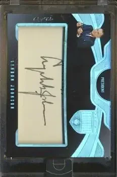 2019-20 Panini Eminence feature card
