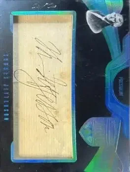 2019-20 Panini Eminence feature card