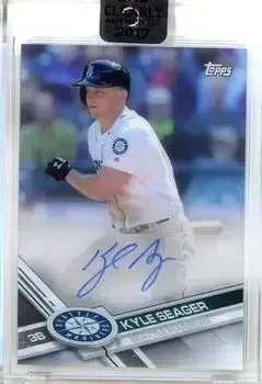 2017 Topps Clearly Authentic feature card