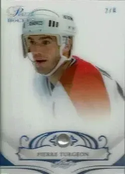 2017-18 Leaf Pearl feature card