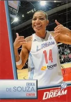 Front of Erika de Souza