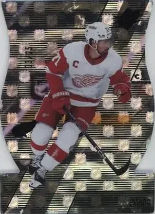 2023-24 SPx - NHL Shield Hologram Die Cut #5 - Dylan Larkin - Detroit Red Wings