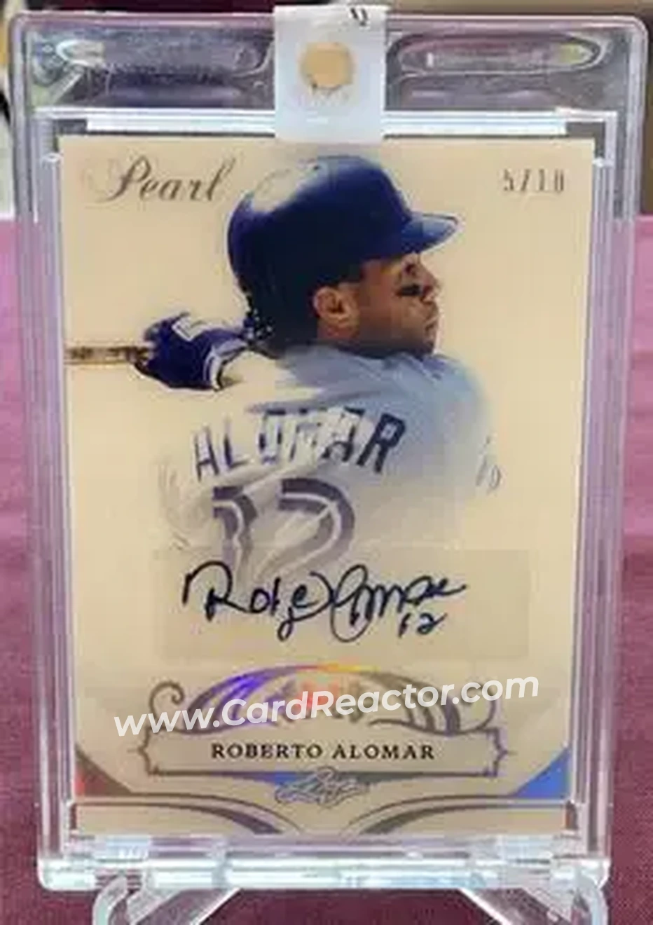 2018-19 Leaf Pearl - Autographs #AU-RA1 - Roberto Alomar - Front
