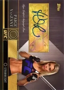 2016 Topps UFC Top of the Class feature card