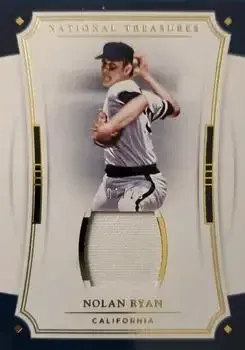 2017 Panini National Treasures feature card