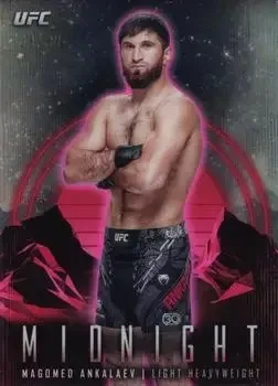 2024 Topps Midnight UFC feature card