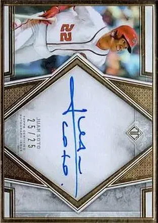 2019 Topps Transcendent Collection - Transcendent Image Variation Autographs #TCVA-JS - Juan Soto - Washington Nationals