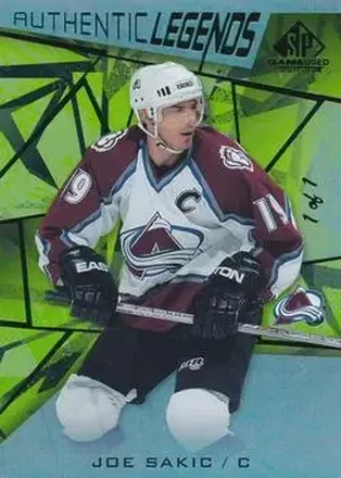 2021-22 SP Game Used - Green Fragment #107 - Joe Sakic - Colorado Avalanche
