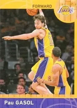 2013-14 Panini NBA (International) #4 Pau Gasol