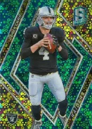 2018 Panini Spectra - Neon Blue #81 - Derek Carr - Oakland Raiders
