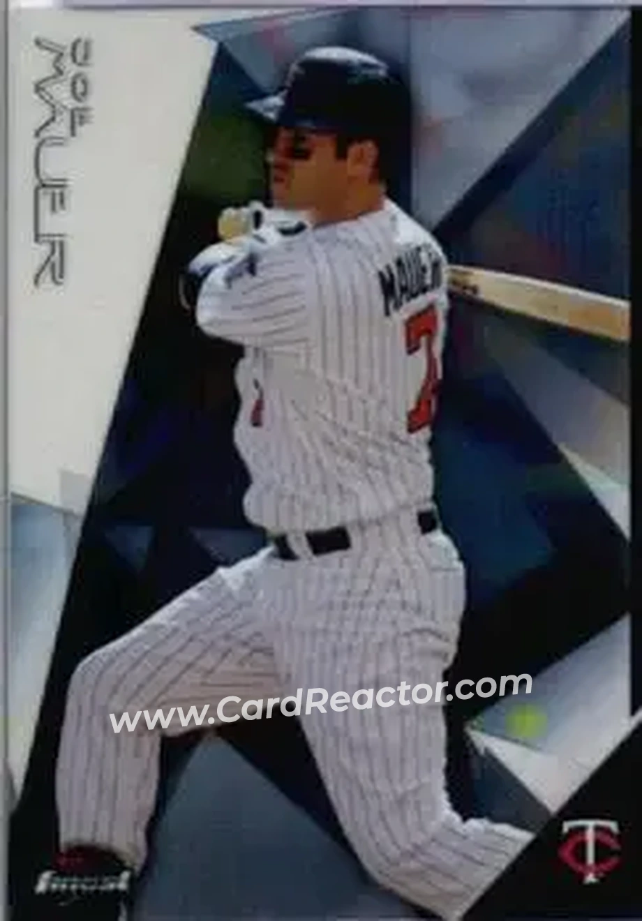 2015 Finest #10 - Joe Mauer - Minnesota Twins - Front 2015 Finest #10 - Joe Mauer - Minnesota Twins - Front