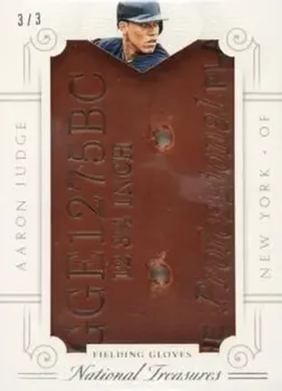 2015 Panini National Treasures - Fielding Gloves #2 - Aaron Judge - New York Yankees