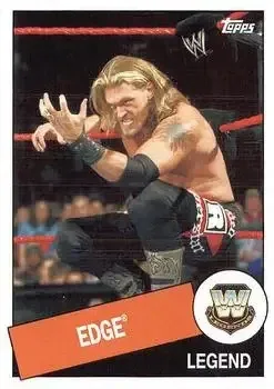 2015 Topps WWE Heritage feature card