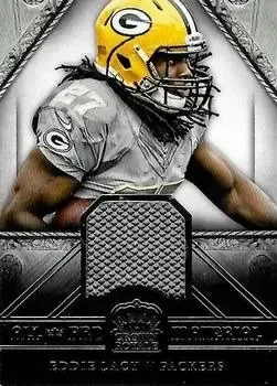 2014 Panini Crown Royale feature card