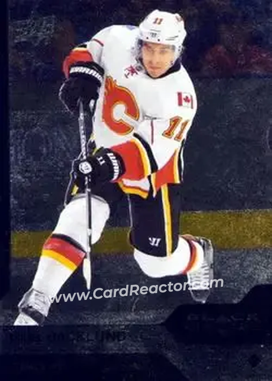 2013-14 Upper Deck Black Diamond #17 - Mikael Backlund - Calgary Flames - Back