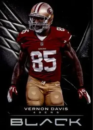 2012 Panini Black #82 - Vernon Davis - San Francisco 49ers