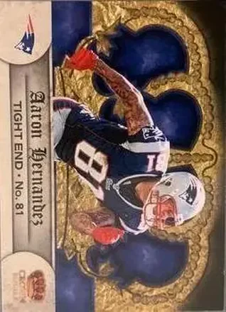 2012 Panini Crown Royale #55 - Aaron Hernandez - New England Patriots