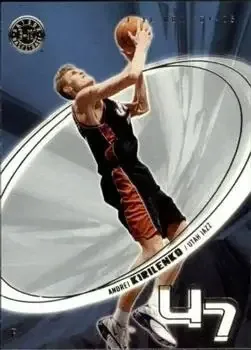 2004-05 SkyBox E-XL #8 Andrei Kirilenko