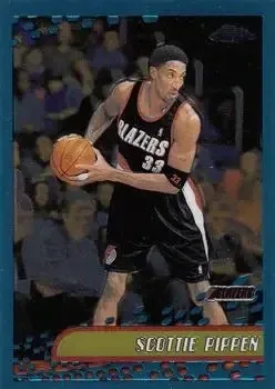 2001-02 Topps Chrome #39 Scottie Pippen