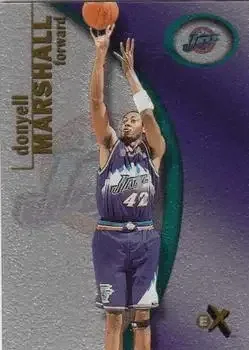 2000-01 E-X #93 Donyell Marshall