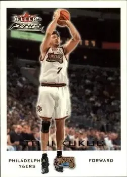 2000-01 Fleer Focus #8 Toni Kukoc