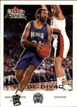 2000-01 Fleer Focus #26 - Vlade Divac - Sacramento Kings