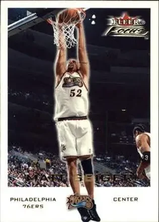 2000-01 Fleer Focus #54 - Matt Geiger - Philadelphia 76ers 2000-01 Fleer Focus #54 - Matt Geiger - Philadelphia 76ers