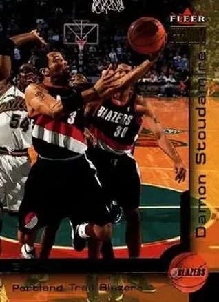 2000-01 Fleer Premium #39 - Damon Stoudamire - Portland Trail Blazers