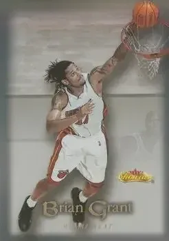 2000-01 Fleer Showcase #4 Brian Grant