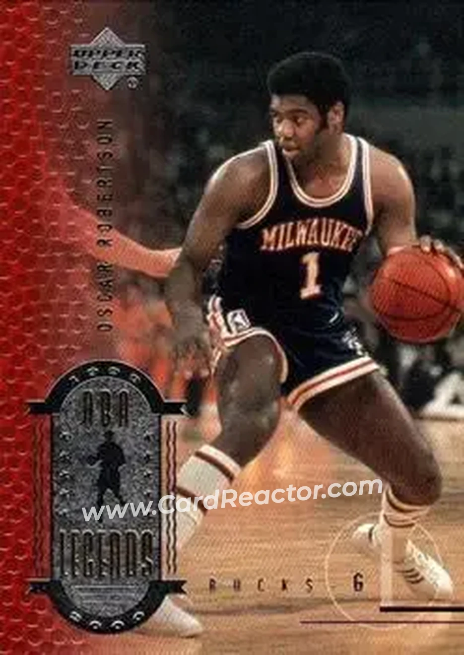 1999-00 Upper Deck Legends #8 - Oscar Robertson - Milwaukee Bucks