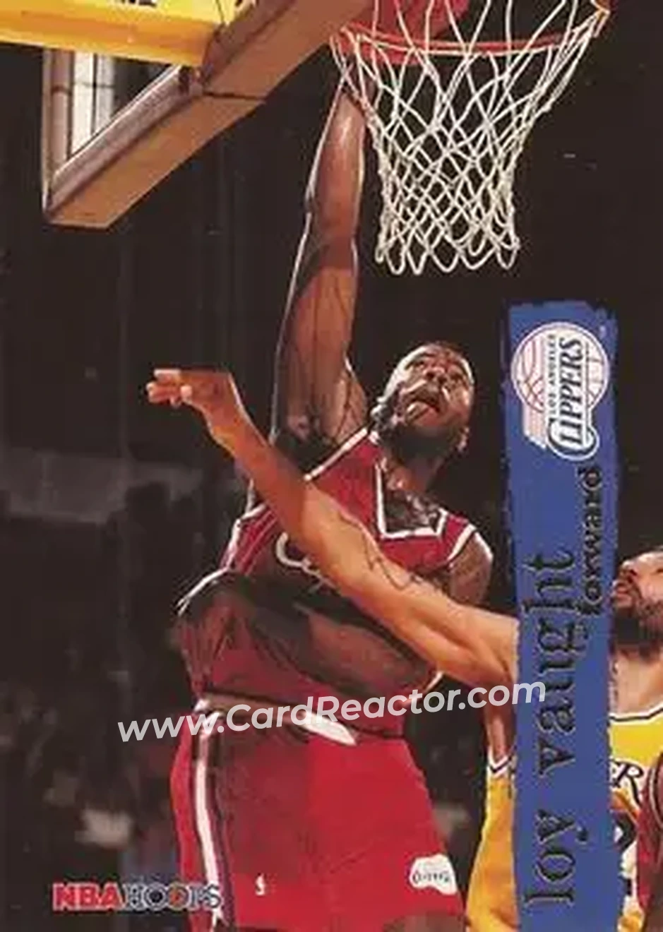 1995-96 Hoops #76 - Loy Vaught - Los Angeles Clippers - Front