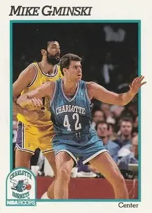 1991-92 Hoops #22 - Mike Gminski - Charlotte Hornets