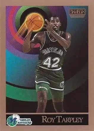 1990-91 SkyBox #67 - Roy Tarpley - Dallas Mavericks