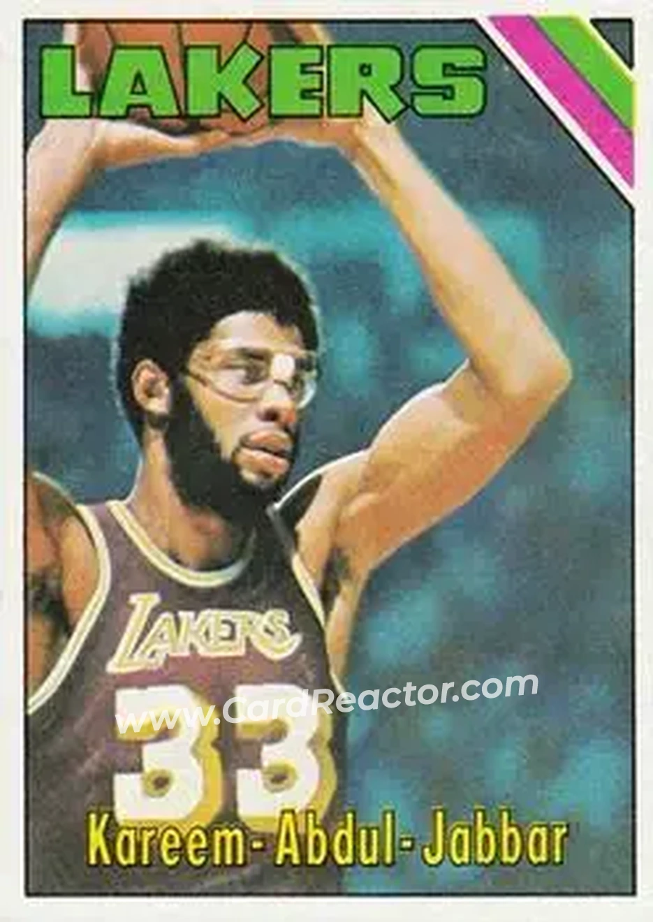 1975-76 Topps #90 - Kareem Abdul-Jabbar - Los Angeles Lakers - Front