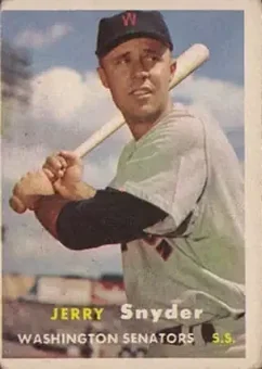 1957 Topps #22 Jerry Snyder