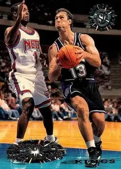 1995-96 Stadium Club #222 - Šarūnas Marčiulionis - Sacramento Kings
