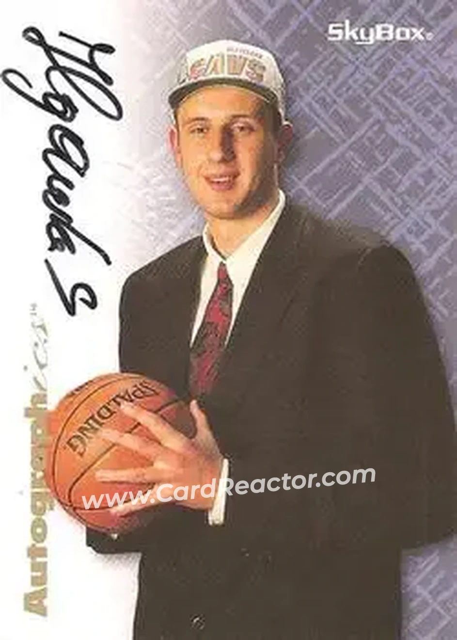 1996-97 SkyBox Premium - Autographics Black Ink #NNO - Zydrunas Ilgauskas - Cleveland Cavaliers - Front