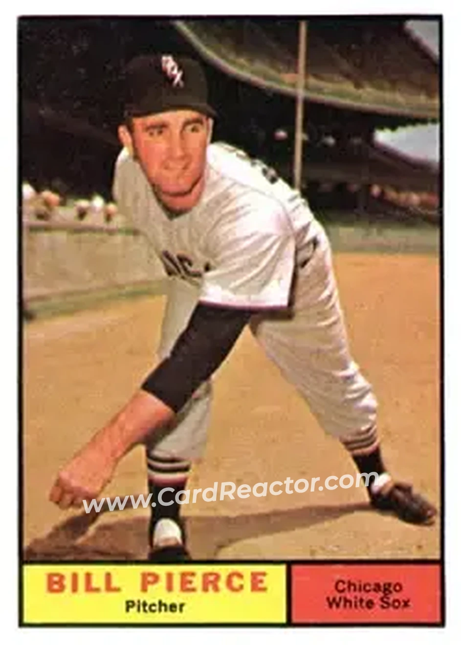 1961 Topps #205 - Bill Pierce - Chicago White Sox - Front